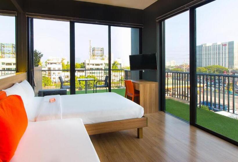 חדר סטנדרט, Azumi Boutique