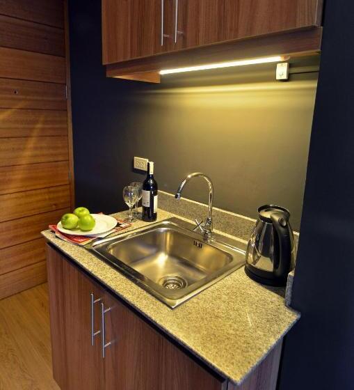 חדר סטנדרט עם מיטת קינג, Azumi Boutique