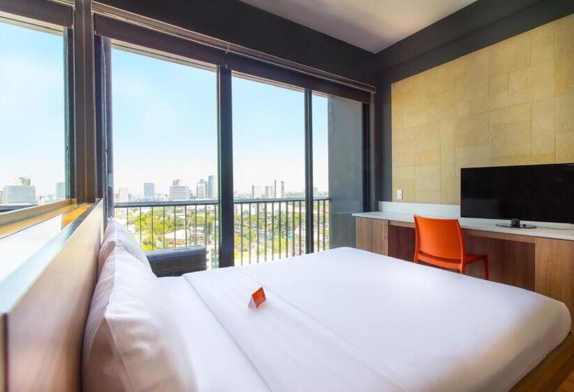 חדר סטנדרט, Azumi Boutique