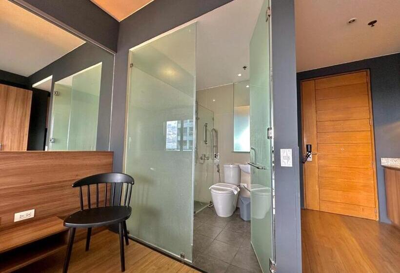 חדר סטנדרט עם מיטת קינג, Azumi Boutique