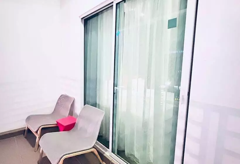 キングサイズベッドのスタンダードルーム, Cenang Plaza Beach
