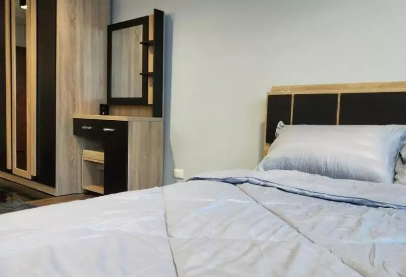 スタンダードスタジオ, Popular Condo เมืองทองธานี