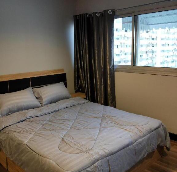 استودیوی استاندارد, Popular Condo เมืองทองธานี