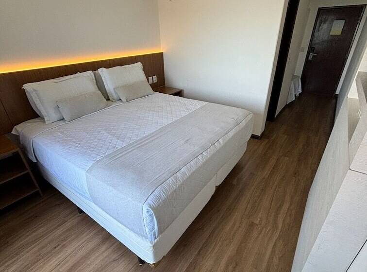 スタンダードシティビュールーム, Espadarte