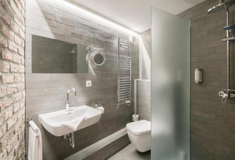 غرفة قياسية, Gut Hohenholz