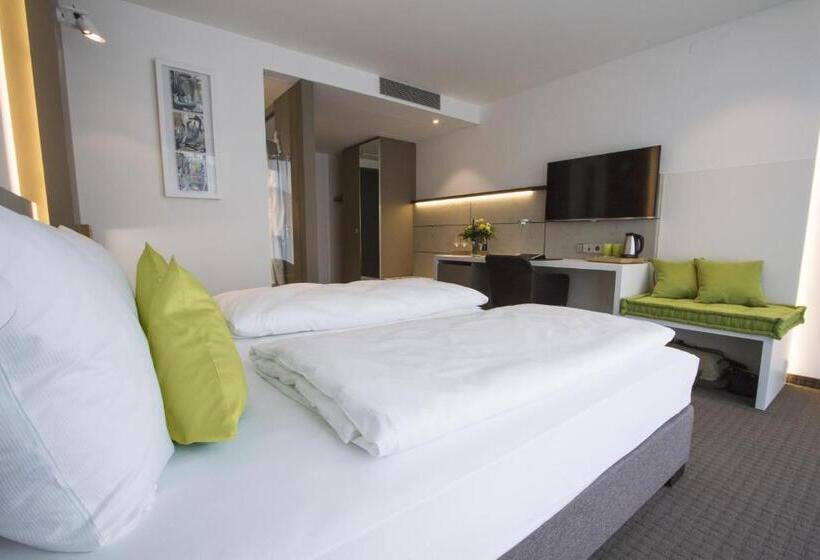 Номер Superior с Балконом, Hgs³