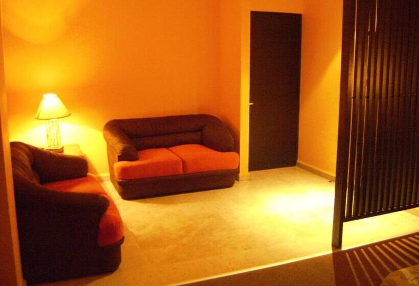 スイート, Le Gar