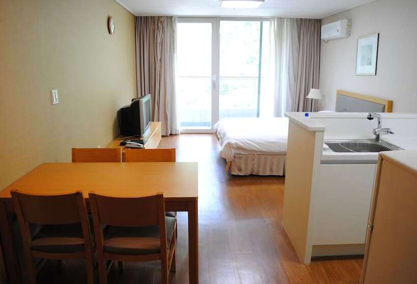 标准间, Jeongseon Mayhills Resort