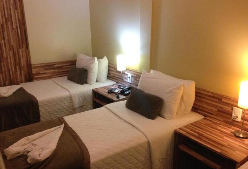 Трехместный Номер Deluxe, Novo Hamburgo Business