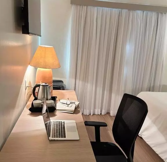 スーペリアースイート, Novo Hamburgo Business