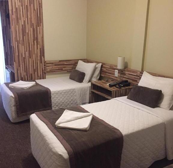 Трехместный Номер Deluxe, Novo Hamburgo Business