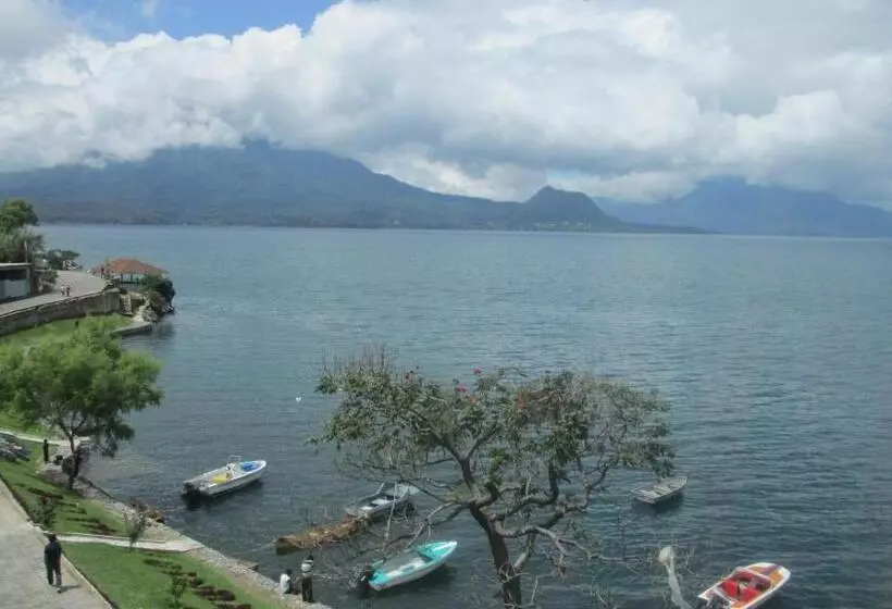 Suite with lake view, Nuestro Sueño