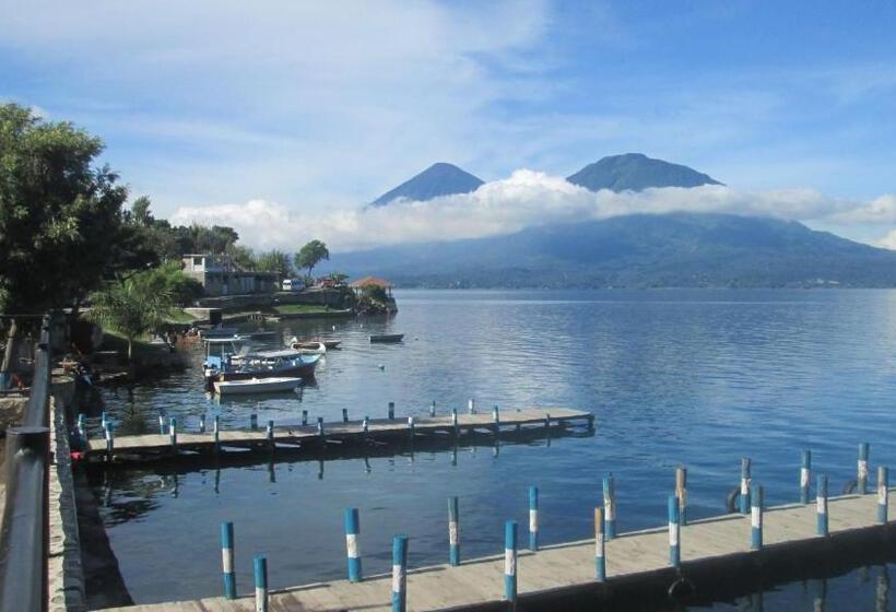 Suite with lake view, Nuestro Sueño