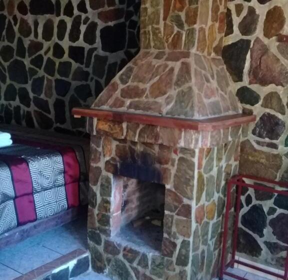 اتاق لوکس با چشمانداز دریاچه, Nuestro Sueño