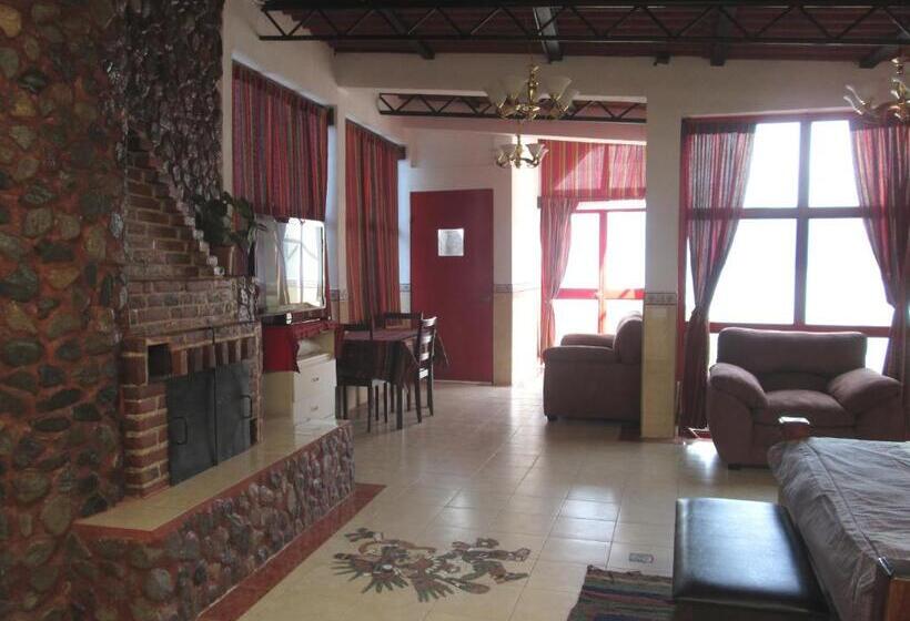 Superior suite with lake view, Nuestro Sueño