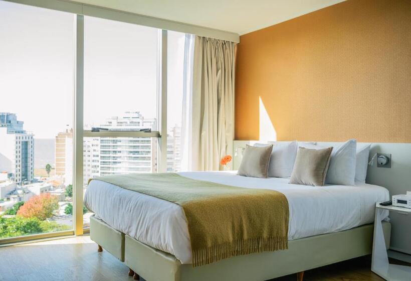 اتاق استاندارد, Own Montevideo