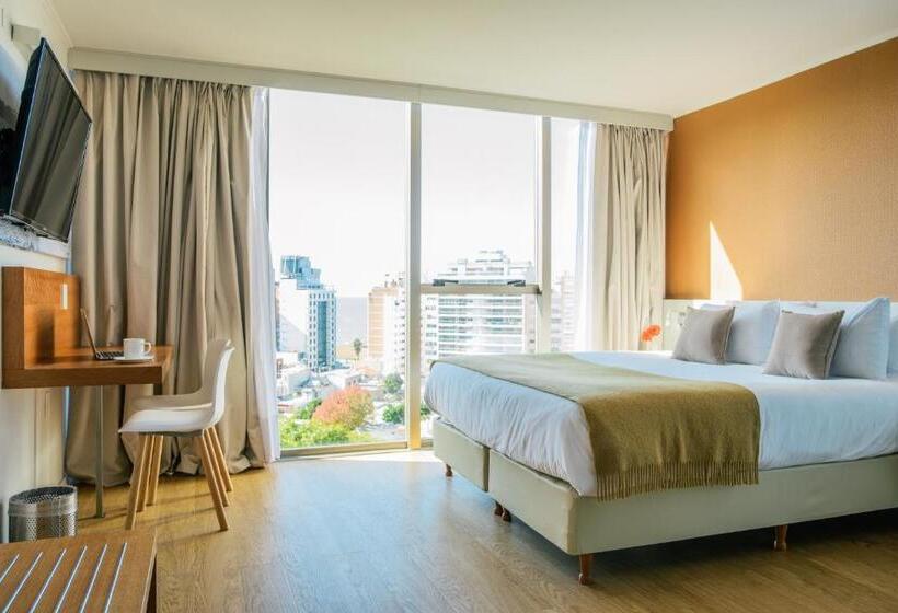 اتاق استاندارد, Own Montevideo