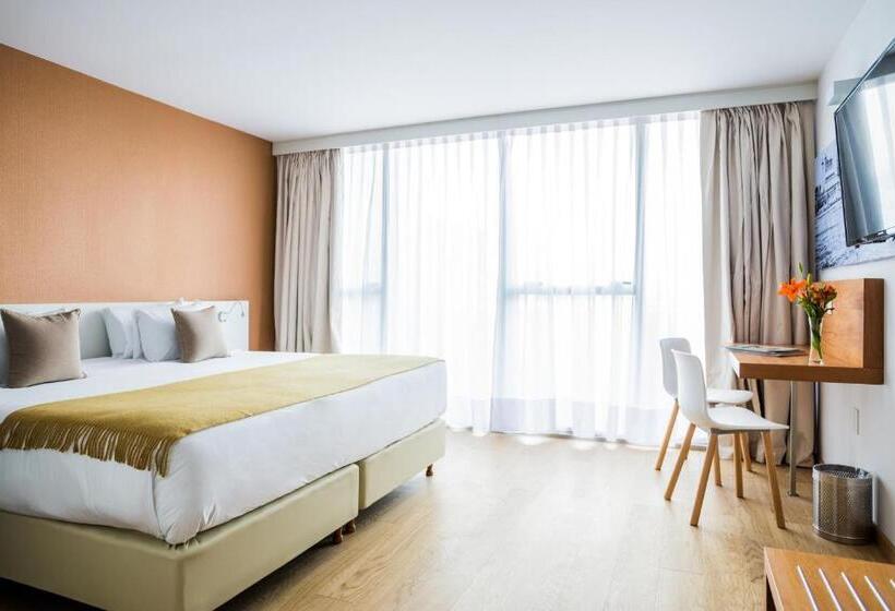 اتاق استاندارد, Own Montevideo