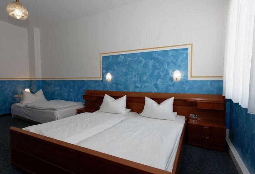 Номер Стандарт Трехместный, Privathotel Probst
