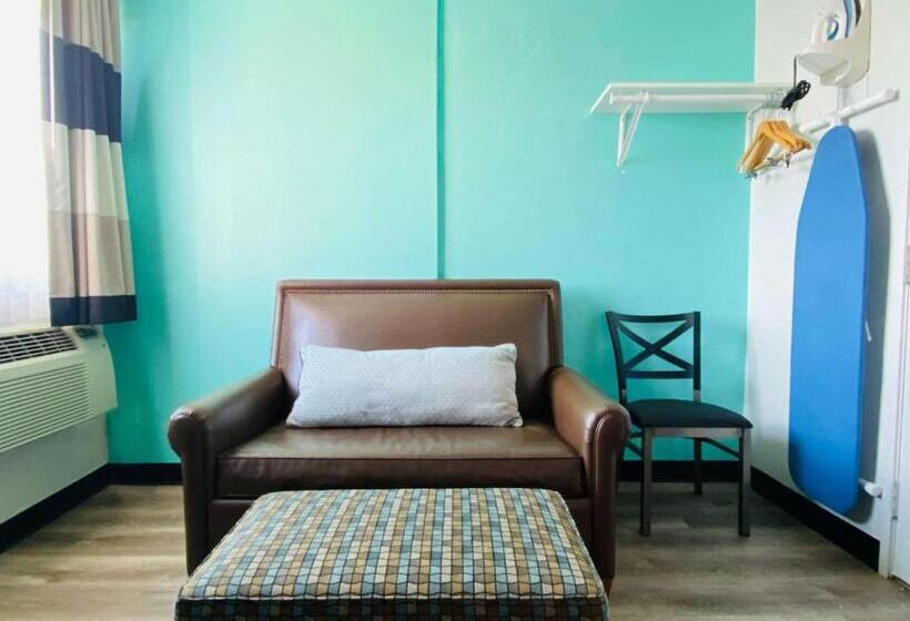 Superior Suite, Rodeway Inn Old Town Scottsdale