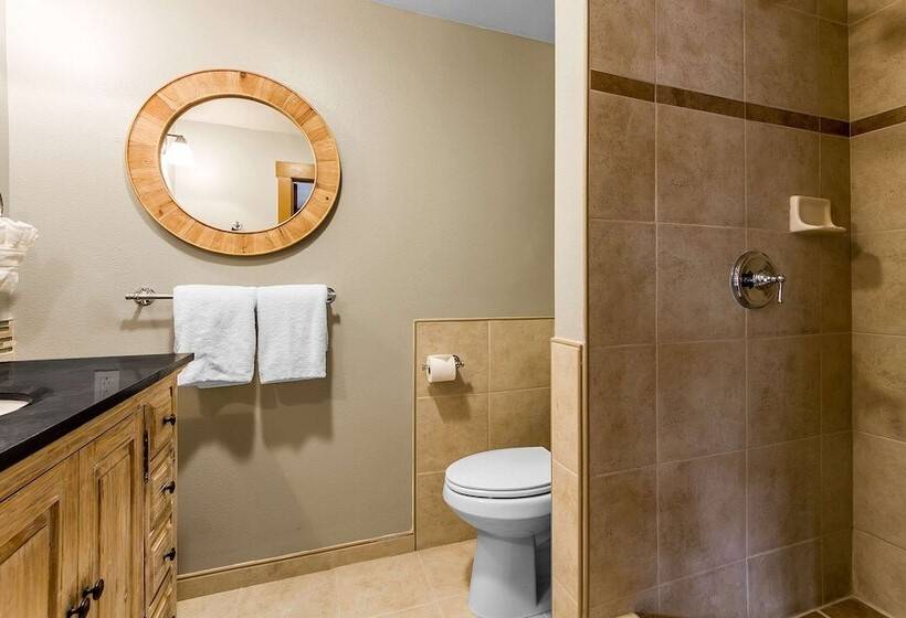 스탠다드 룸 더블 침대 2개, Sierra Sky Ranch, Ascend Hotel Collection