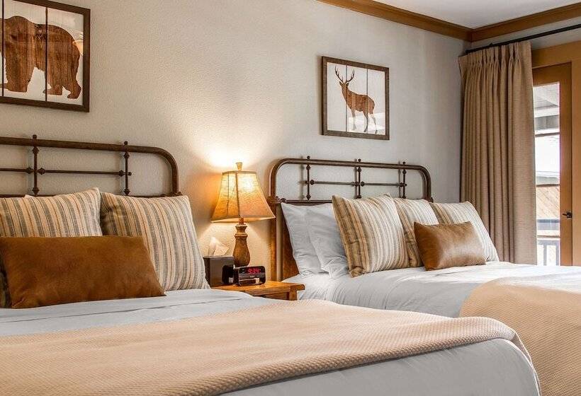 ２ダブルベッドのスタンダードルーム, Sierra Sky Ranch, Ascend Hotel Collection