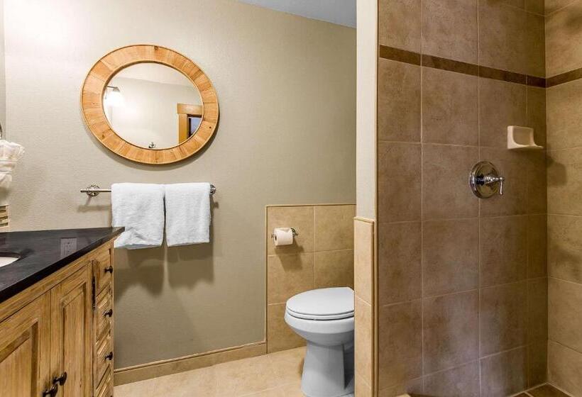 스탠다드 룸 더블 침대 2개, Sierra Sky Ranch, Ascend Hotel Collection