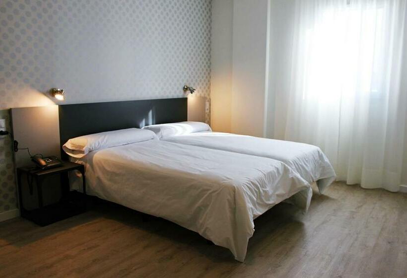 اتاق استاندارد, Urban Nevada