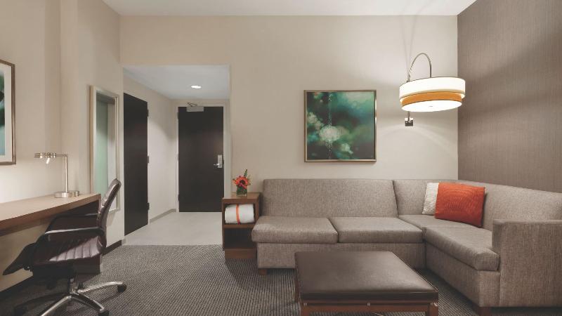 اتاق استاندارد یک نفره, Urban Nevada