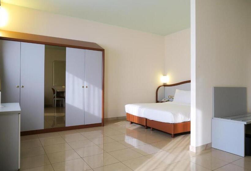 Chambre Standard avec Balcon, Verdi