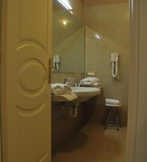 Chambre Standard avec Balcon, Verdi