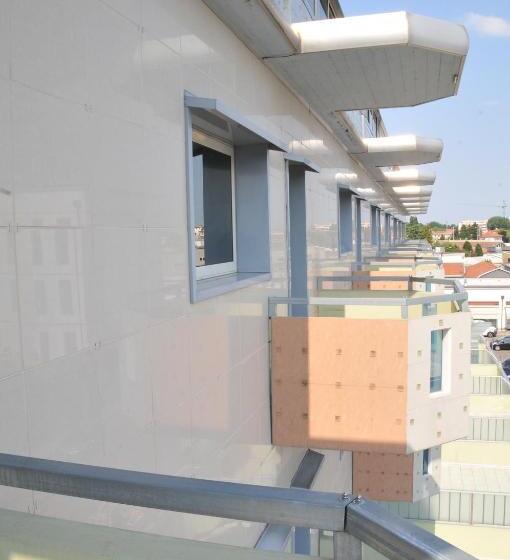 Camera Quadrupla Standard con Balcone, Verdi