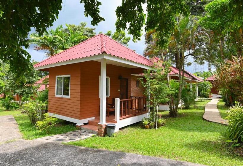 Бунгало Стандарт, Krathom Khaolak Resort