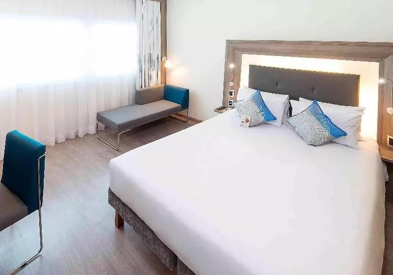 Superior-huone Merinäkymä, Novotel Santos Gonzaga
