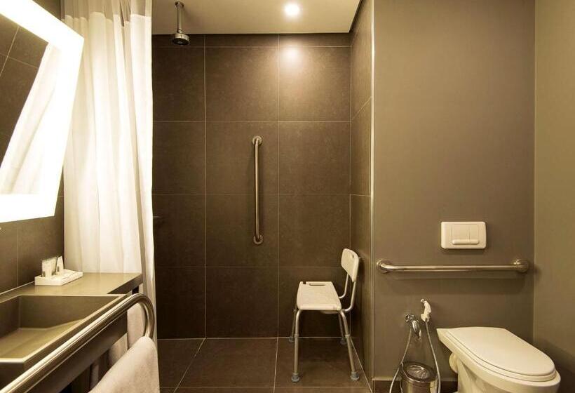 适合残疾人使用的标准间, Novotel Santos Gonzaga