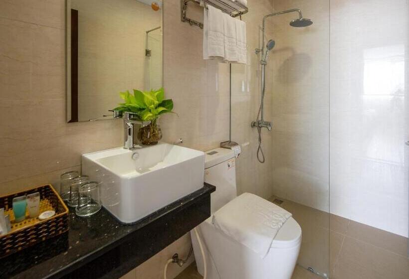 اتاق لوکس سه تخته, Tay Bac Hotel Da Nang
