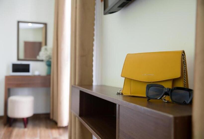 اتاق لوکس سه تخته, Tay Bac Hotel Da Nang