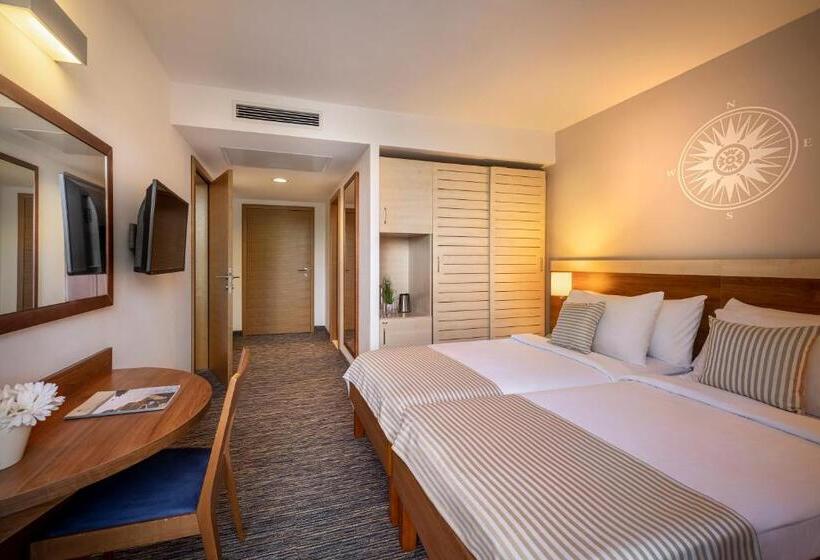 Полулюкс Боковой Вид на Море, Valamar Sanfior Hotel & Casa