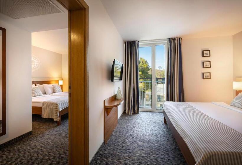 小型套房侧面可观海景, Valamar Sanfior Hotel & Casa