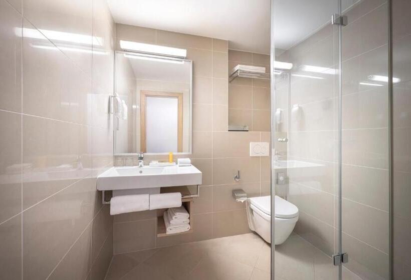 Номер Стандарт Вид на Сад, Valamar Sanfior Hotel & Casa