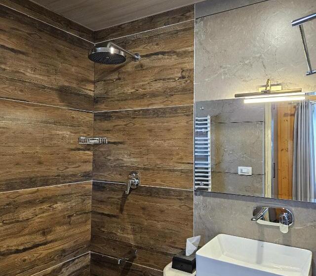 Номер Deluxe, Gulmarg Woods By Stay Pattern