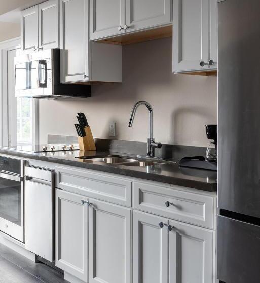 سوئیت با بالکن, Bywater Suite