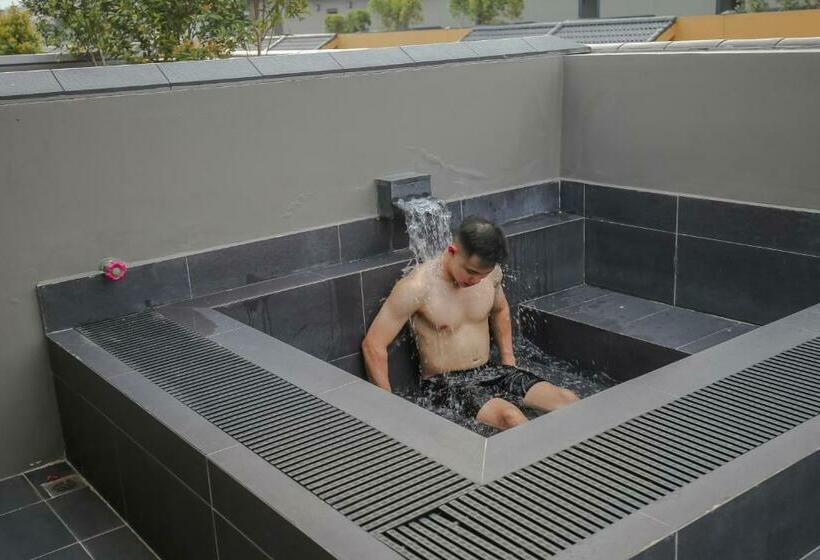 3 Bedroom Suite, Lynn Times Thanh Thuy