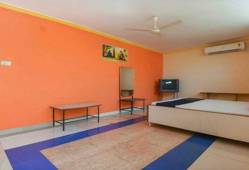 Трехместный Номер Классика, Oyo Flagship 81136 Renuka Lodging And Boarding