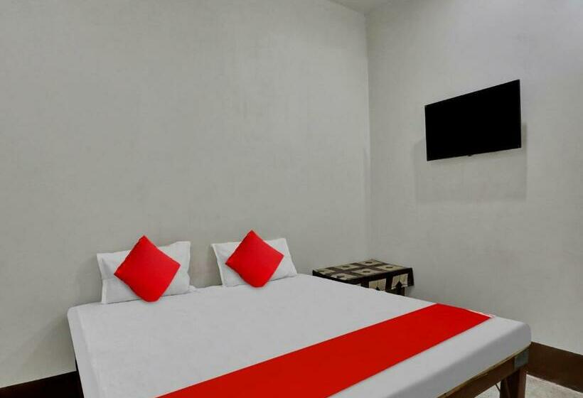 غرفة كلاسيكية ثلاثية, Spot On 81110 Ganga Darshan Guest House