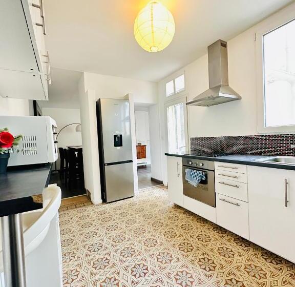 اتاق استاندارد, Reims Sherpa Lodge