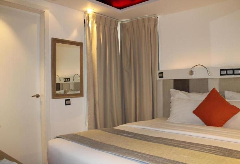 اتاق سوپریور با چشمانداز شهر, Beehive Premier