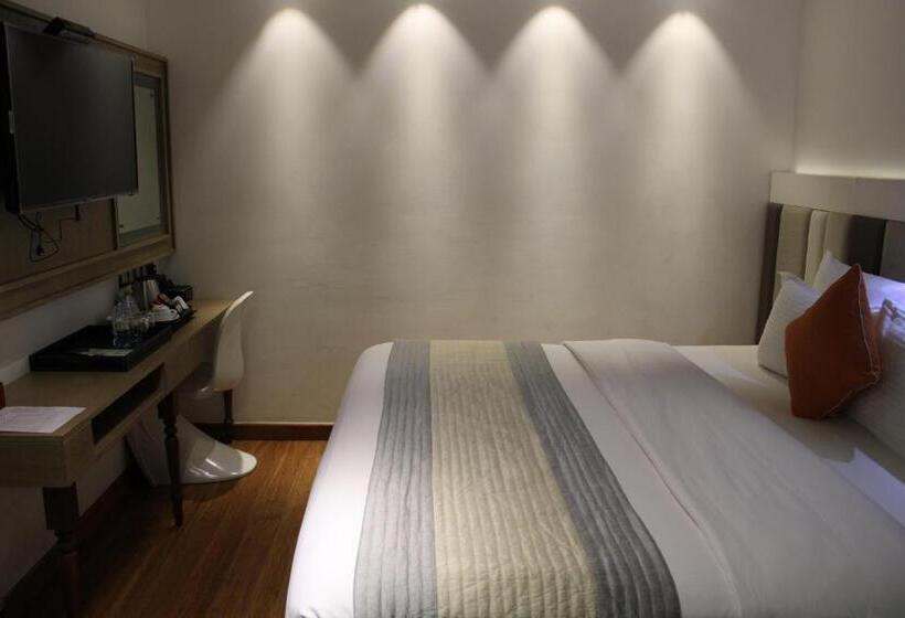 اتاق سوپریور با چشمانداز شهر, Beehive Premier