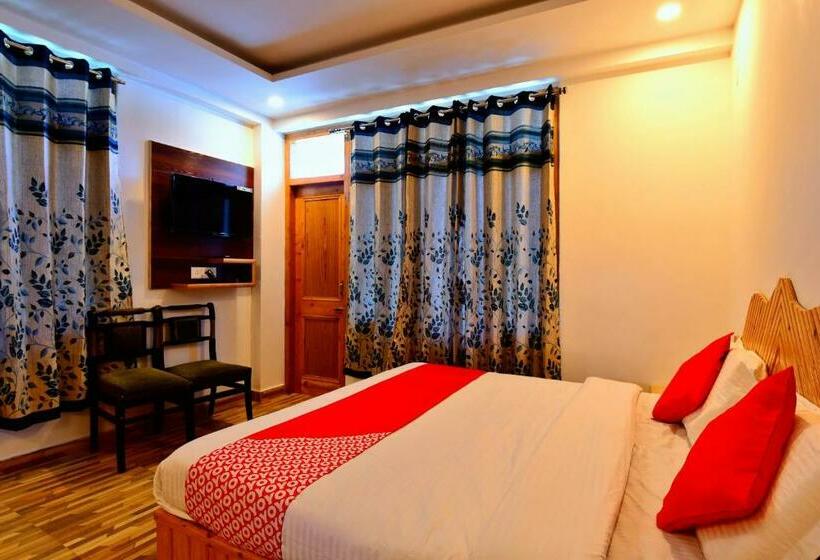 三人经典房间, Oyo Flagship 81115 Nalwa Inn