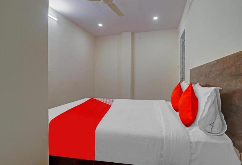 חדר סטנדרט, O R Square Bn Reddy